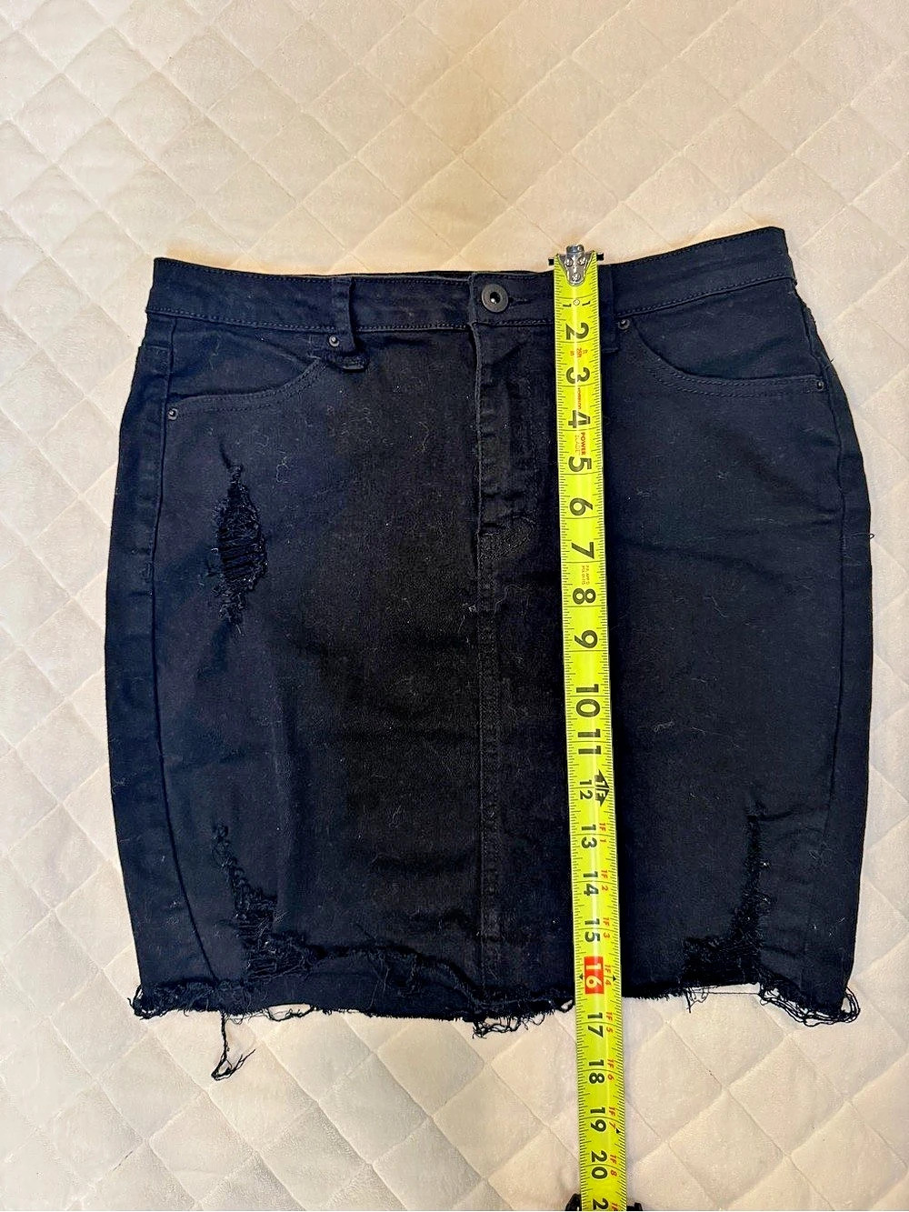 Wax Jeans Distressed Denim Mini Skirt Raw Hem in Black M